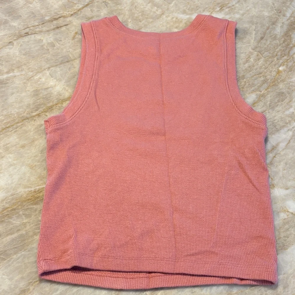 Lot of 4 Tank Tops from Hollister, Women’s; Size XS. - Picture 5 of 10